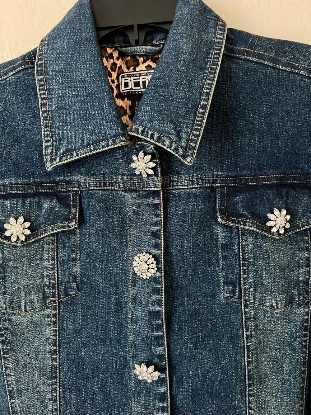 Like New! BERER Rhinestone Flower Button Denim Jacket Animal Print Lining in XL